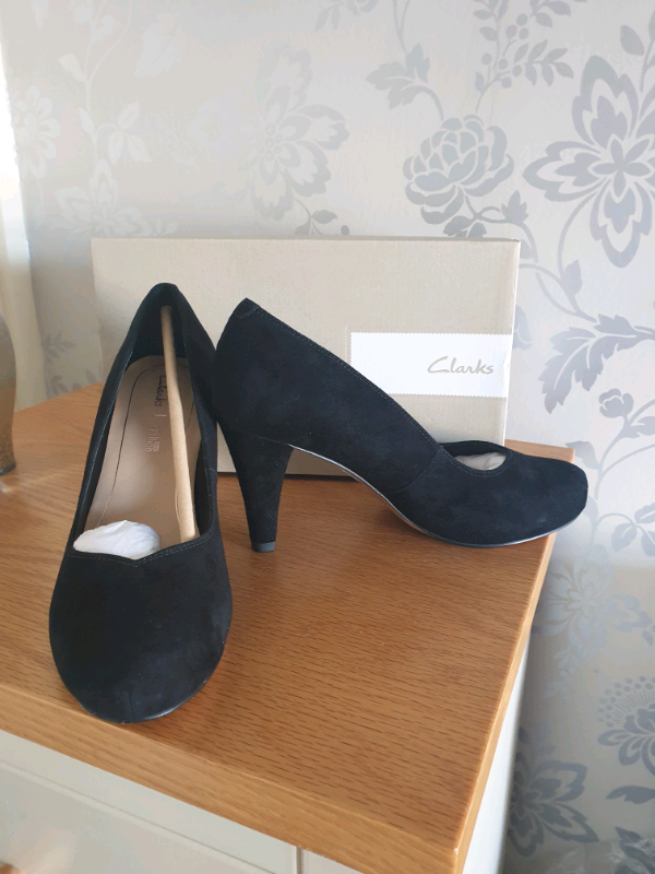 clarks shoes fforestfach swansea